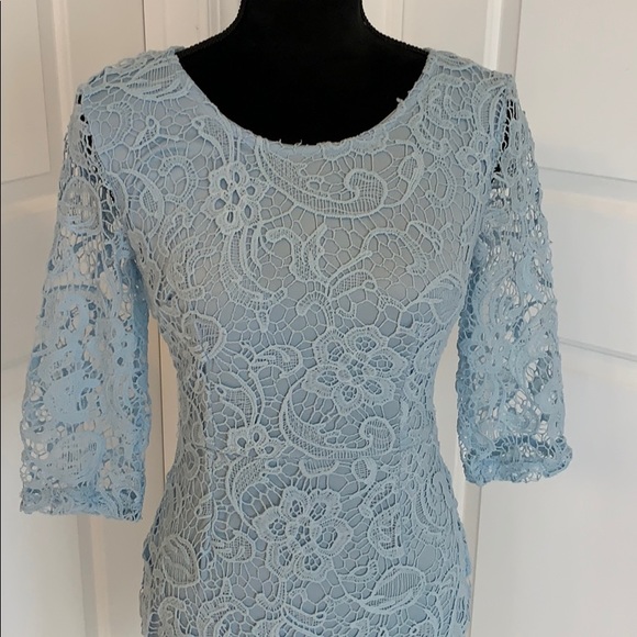 All over lace baby blue dress - Picture 3 of 8
